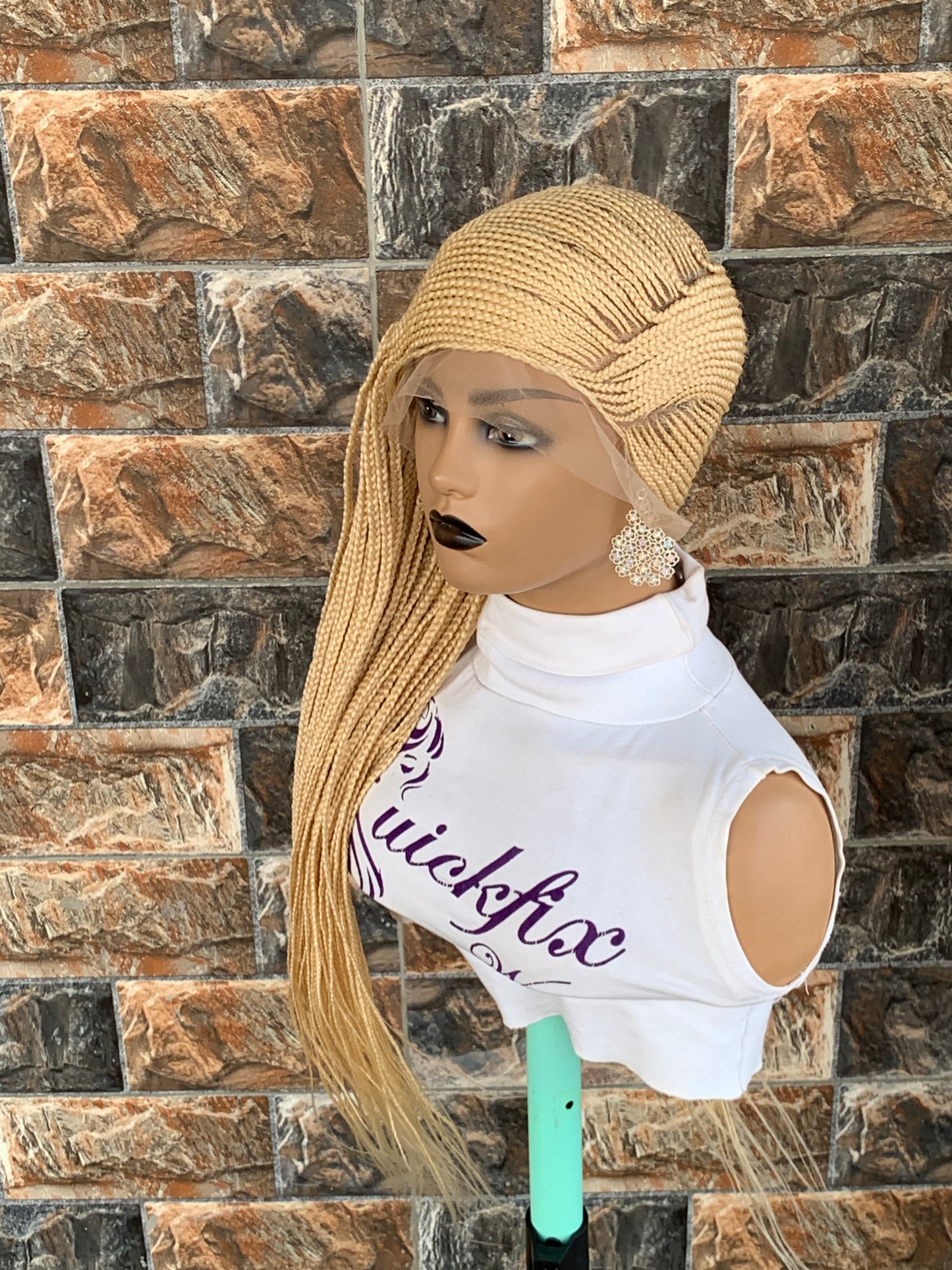 Lemonade Braids — Full Lace Wig, 28 Inches