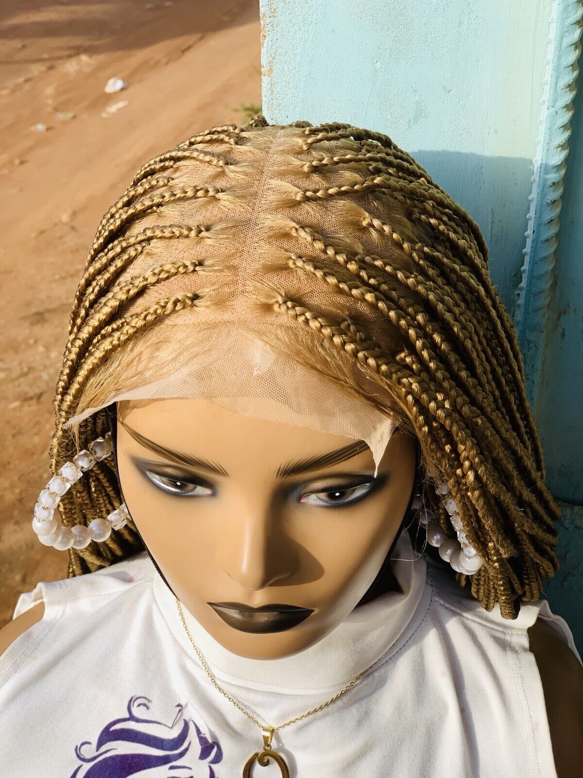 Blonde Knotless Braids wig on Lace Closure